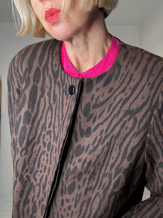 Animal print collarless jacket