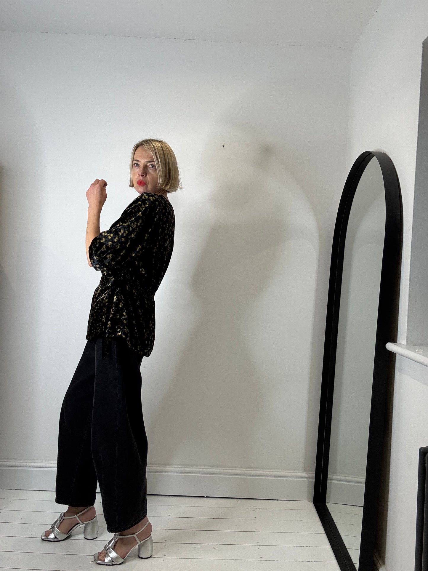 Velvet printed wrap top