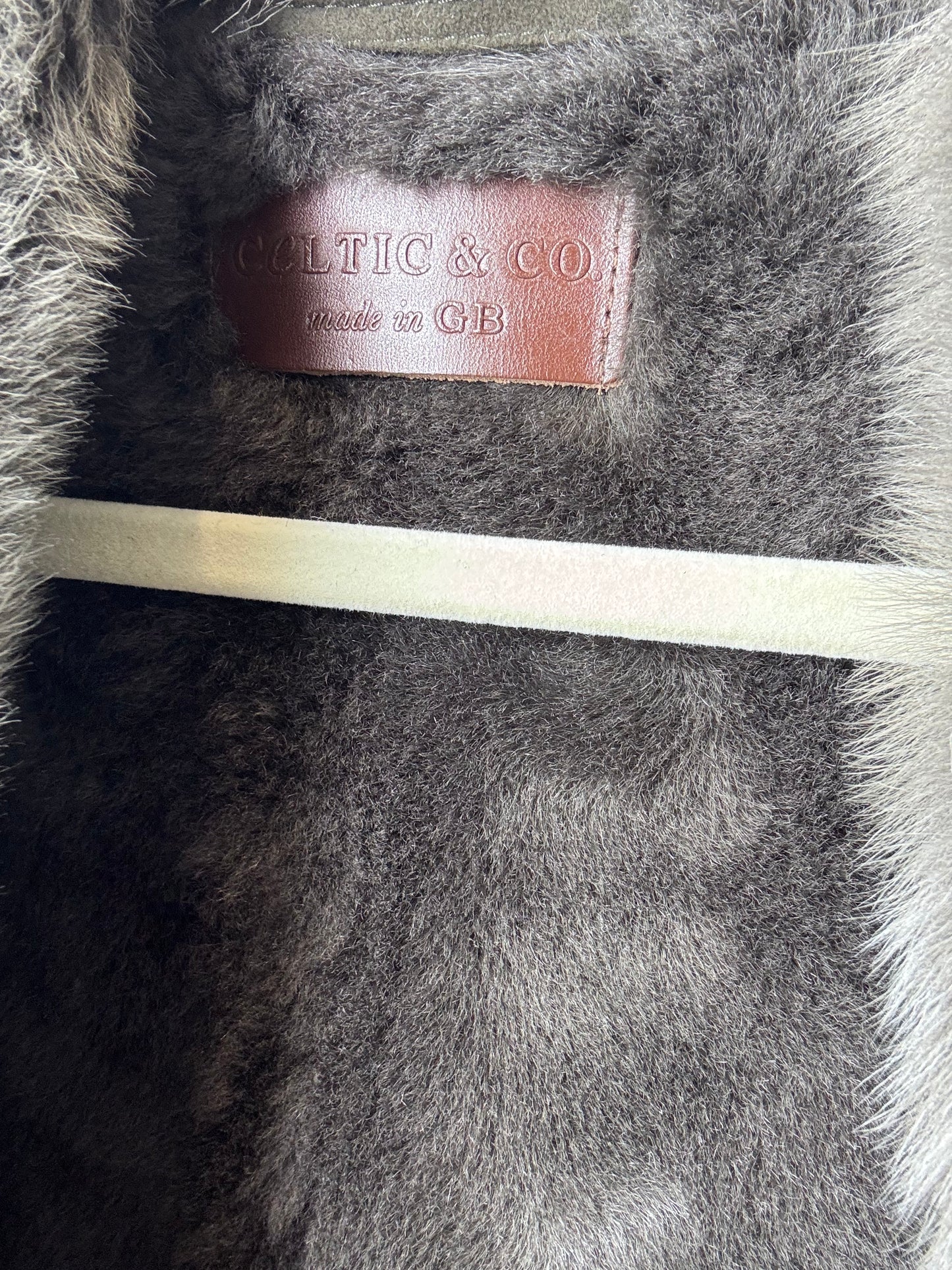 CELTIC & CO sheepskin coat