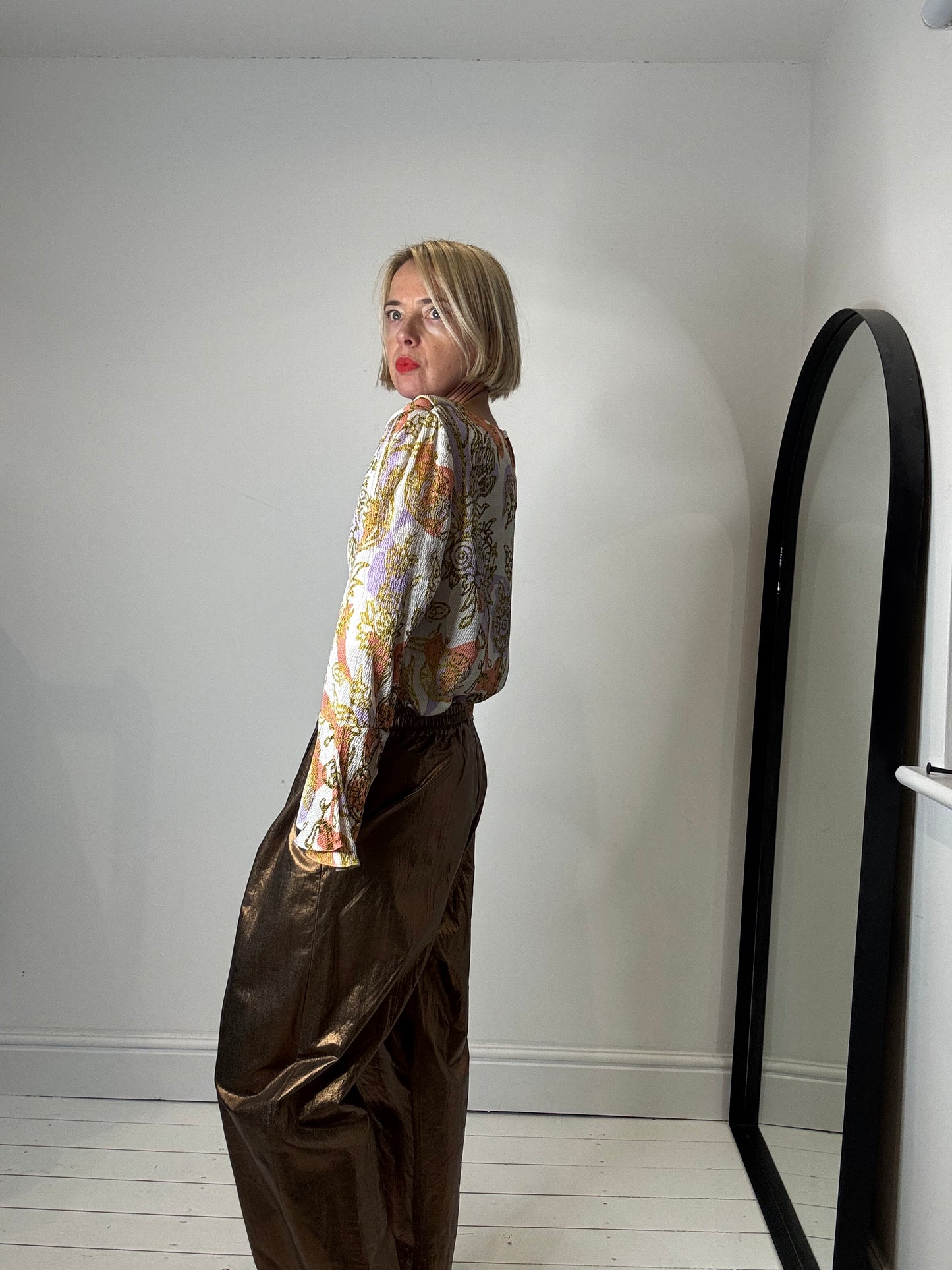 BEYOND NINE Linen metallic Mabel