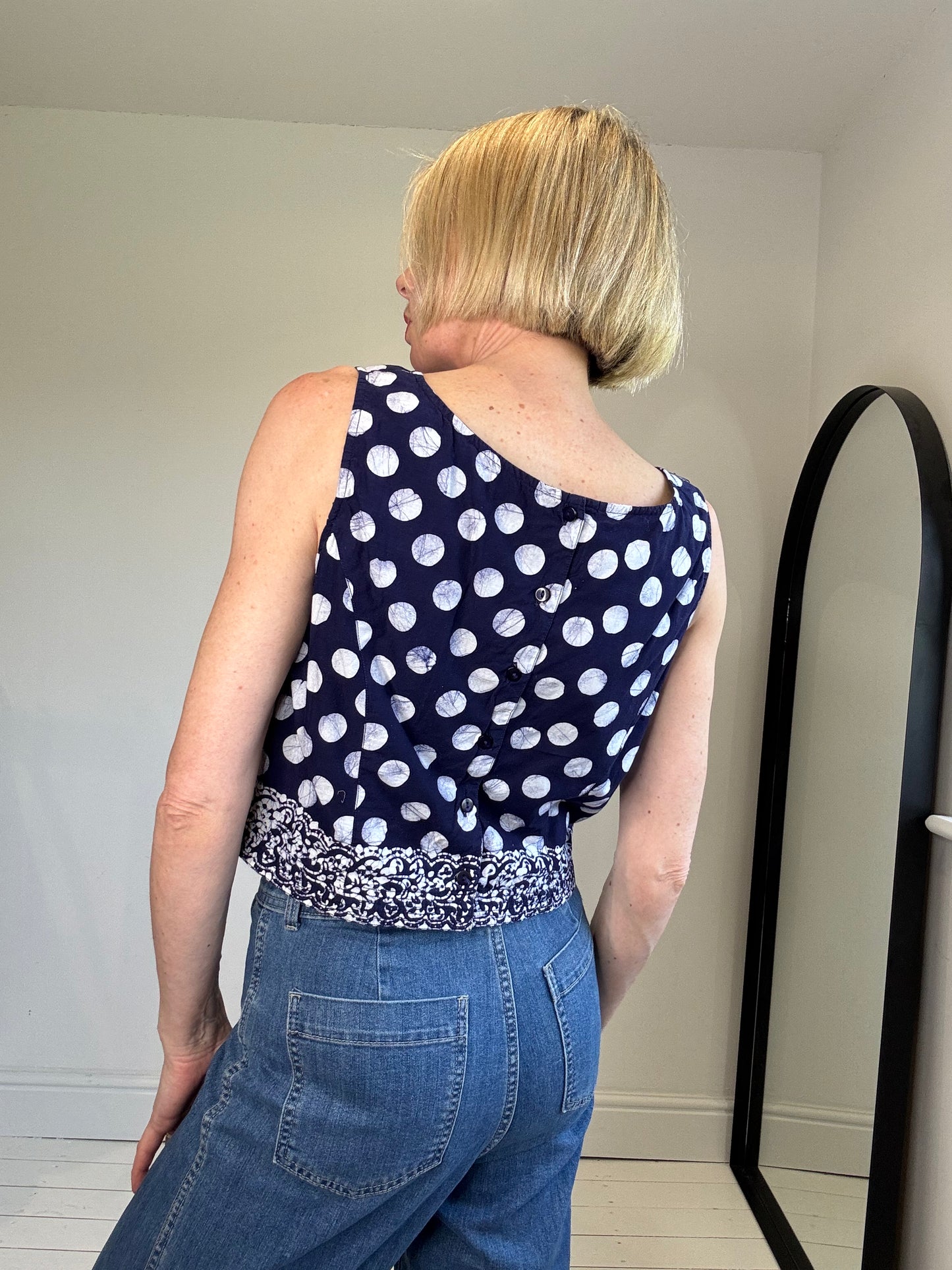 VINTAGE Monsoon spot crop