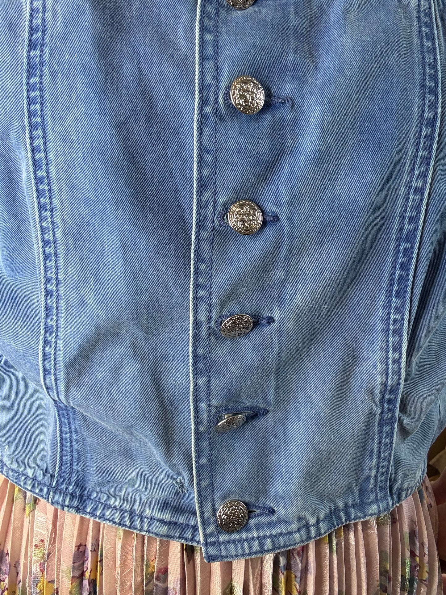 VINTAGE acid wash top