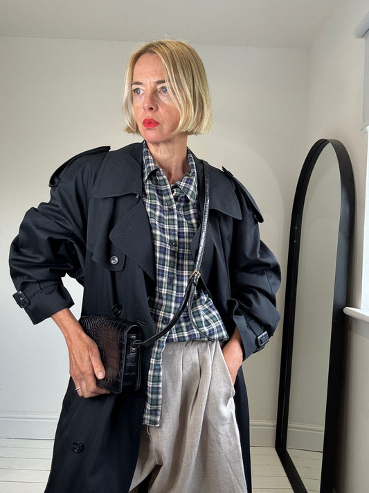 VINTAGE trench coat