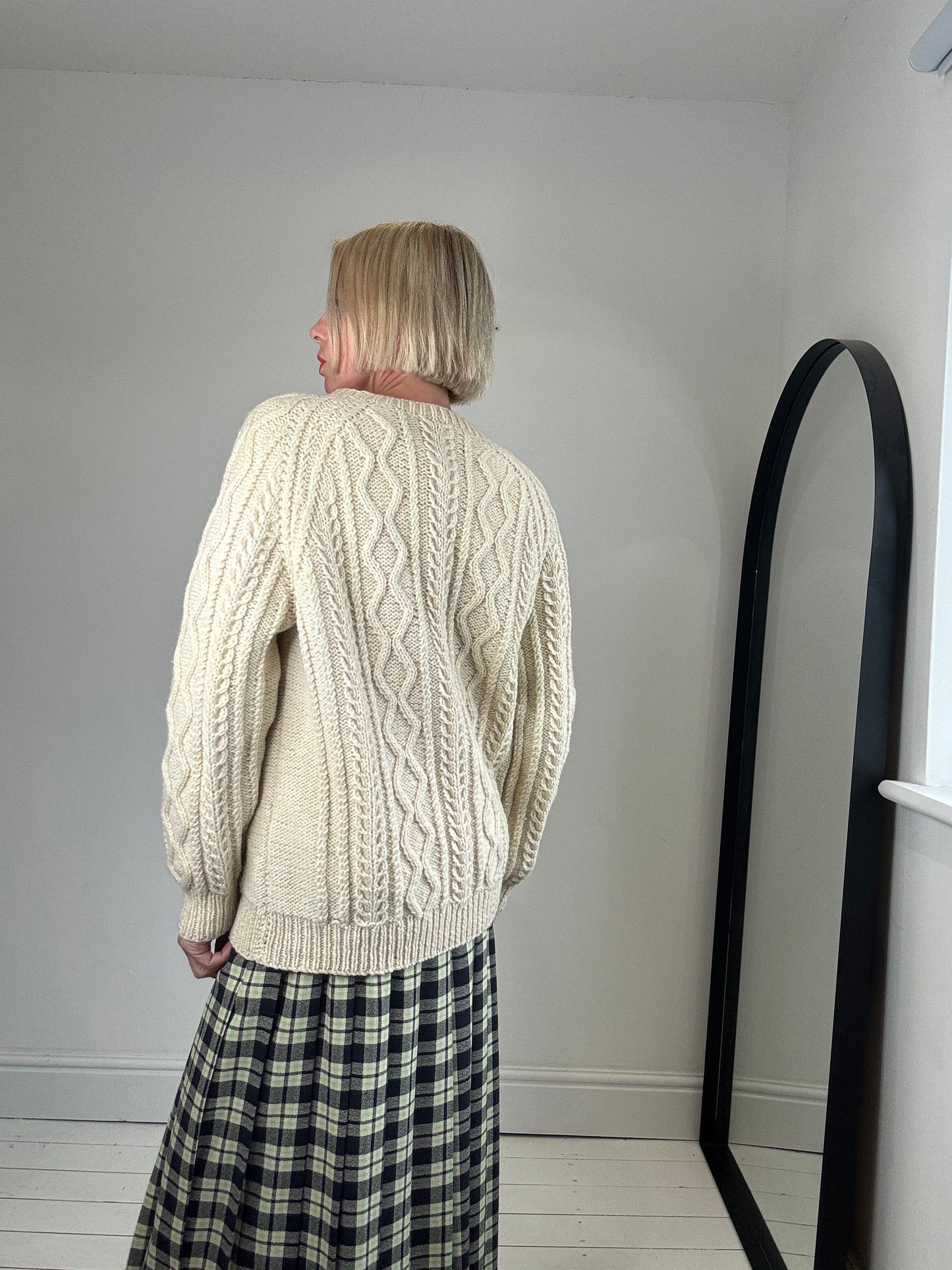 V'neck Arran jumper