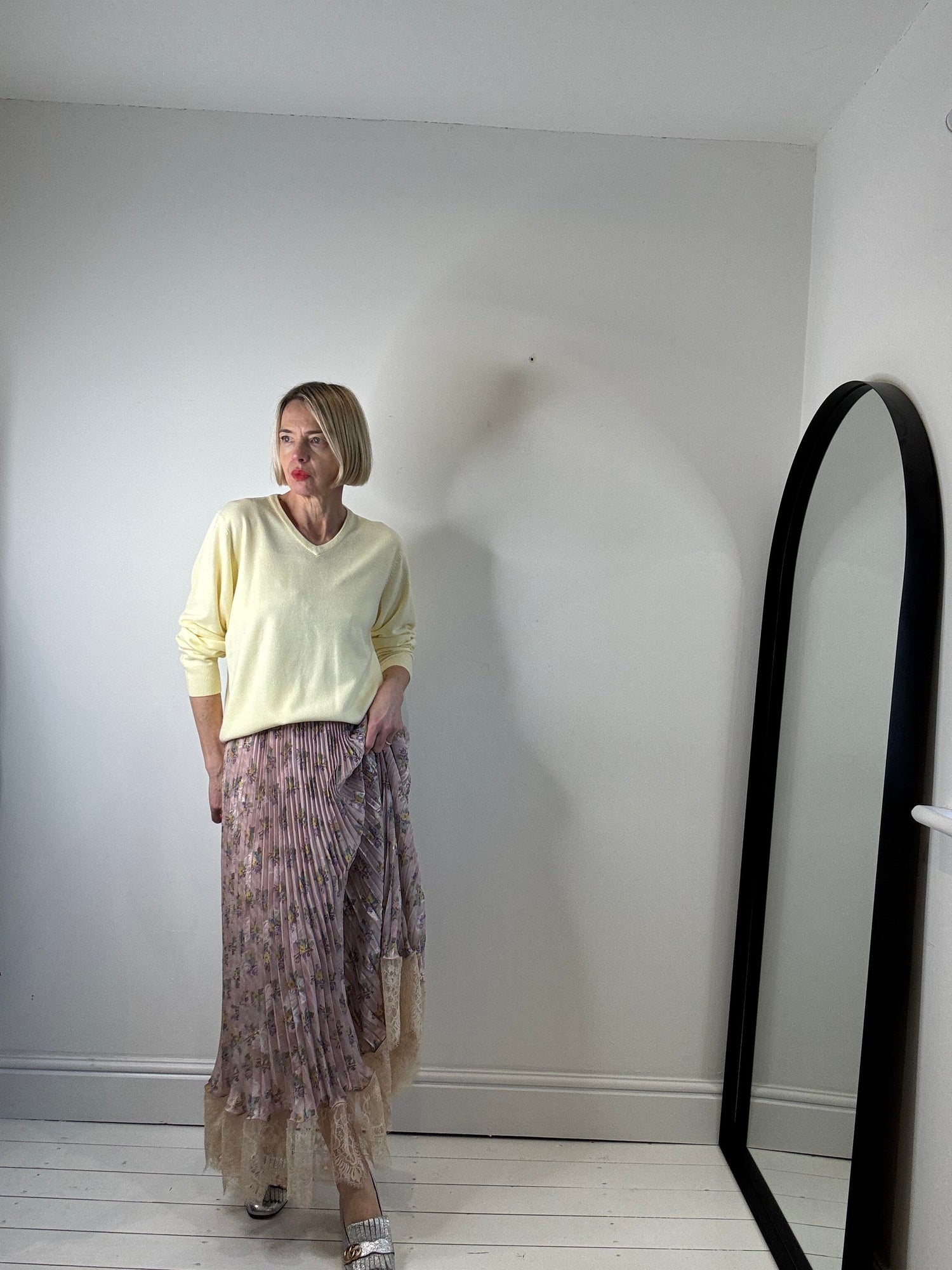 Vintage and preloved knitwear for women