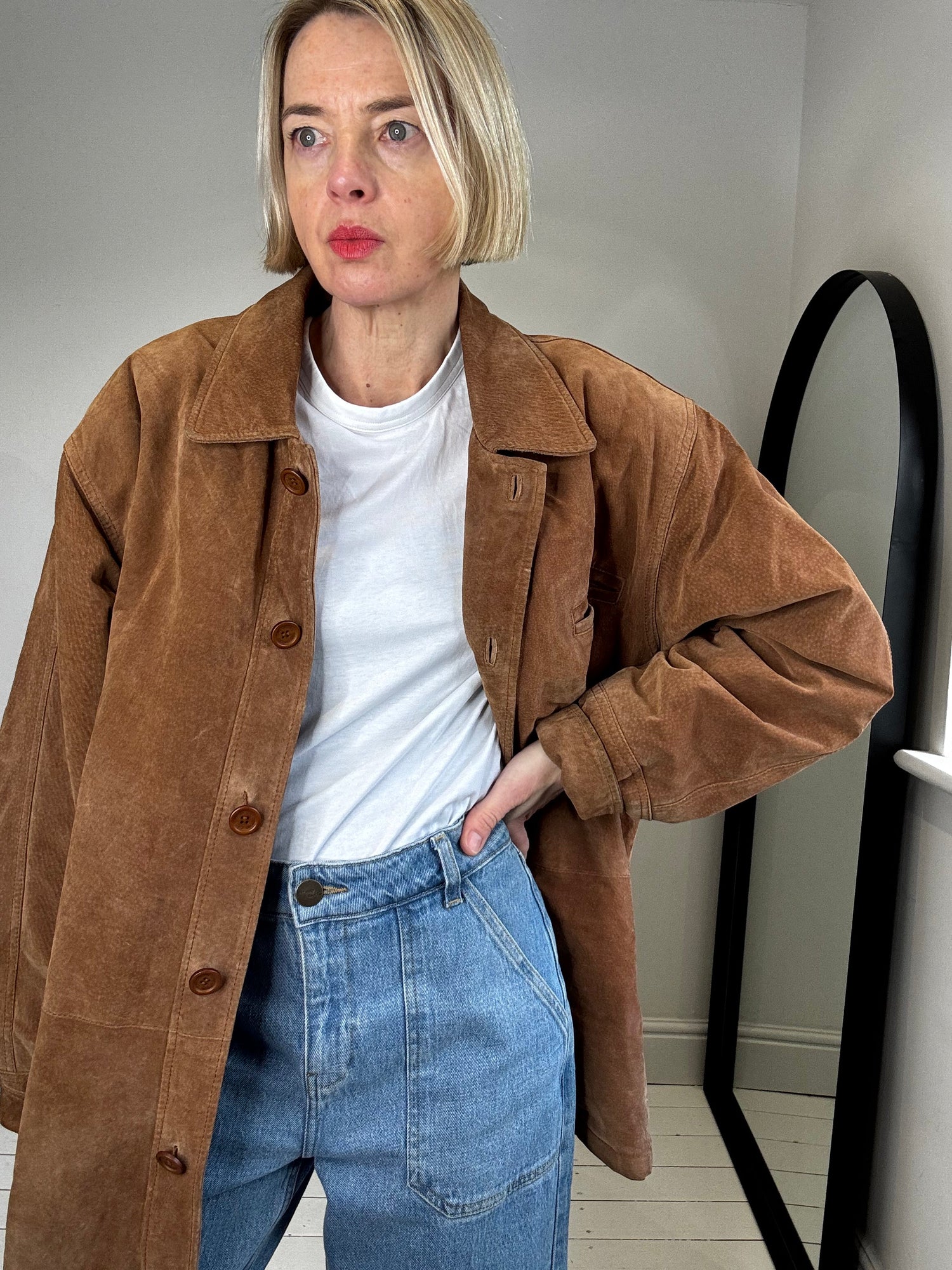 vintage and preloved leather and suede clothing and accessories for women