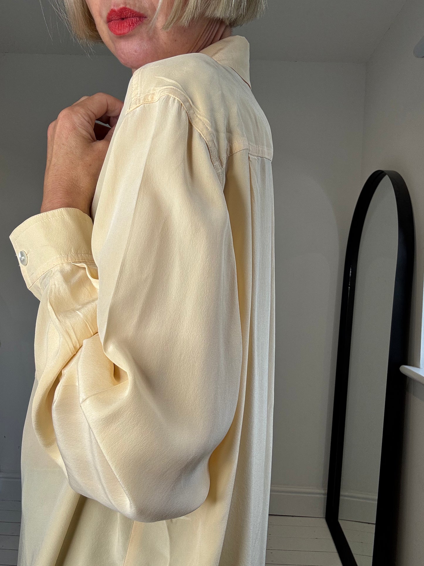 VINTAGE Jaeger silk shirt