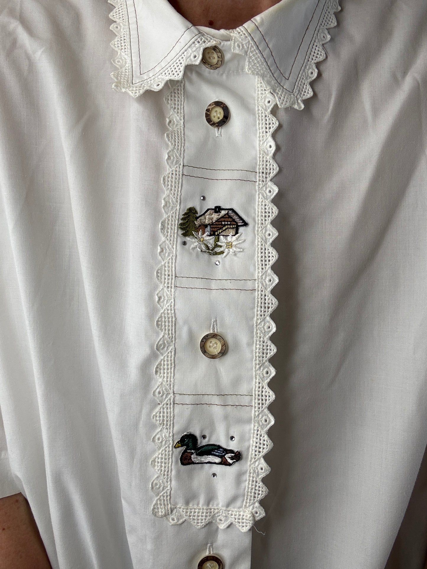 vintage white short sleeve women's shirt lace trim edge 