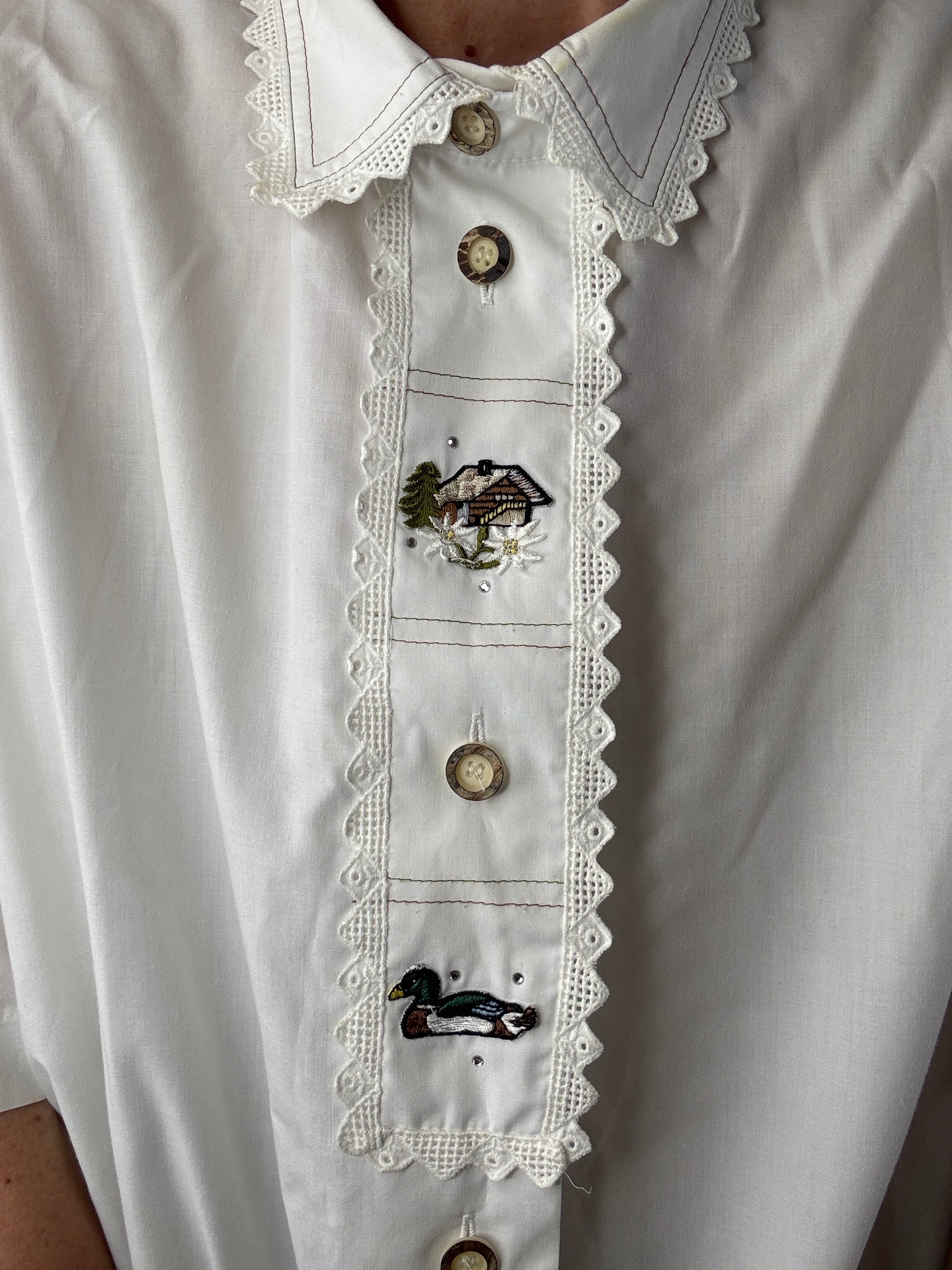 vintage white short sleeve women's shirt lace trim edge 