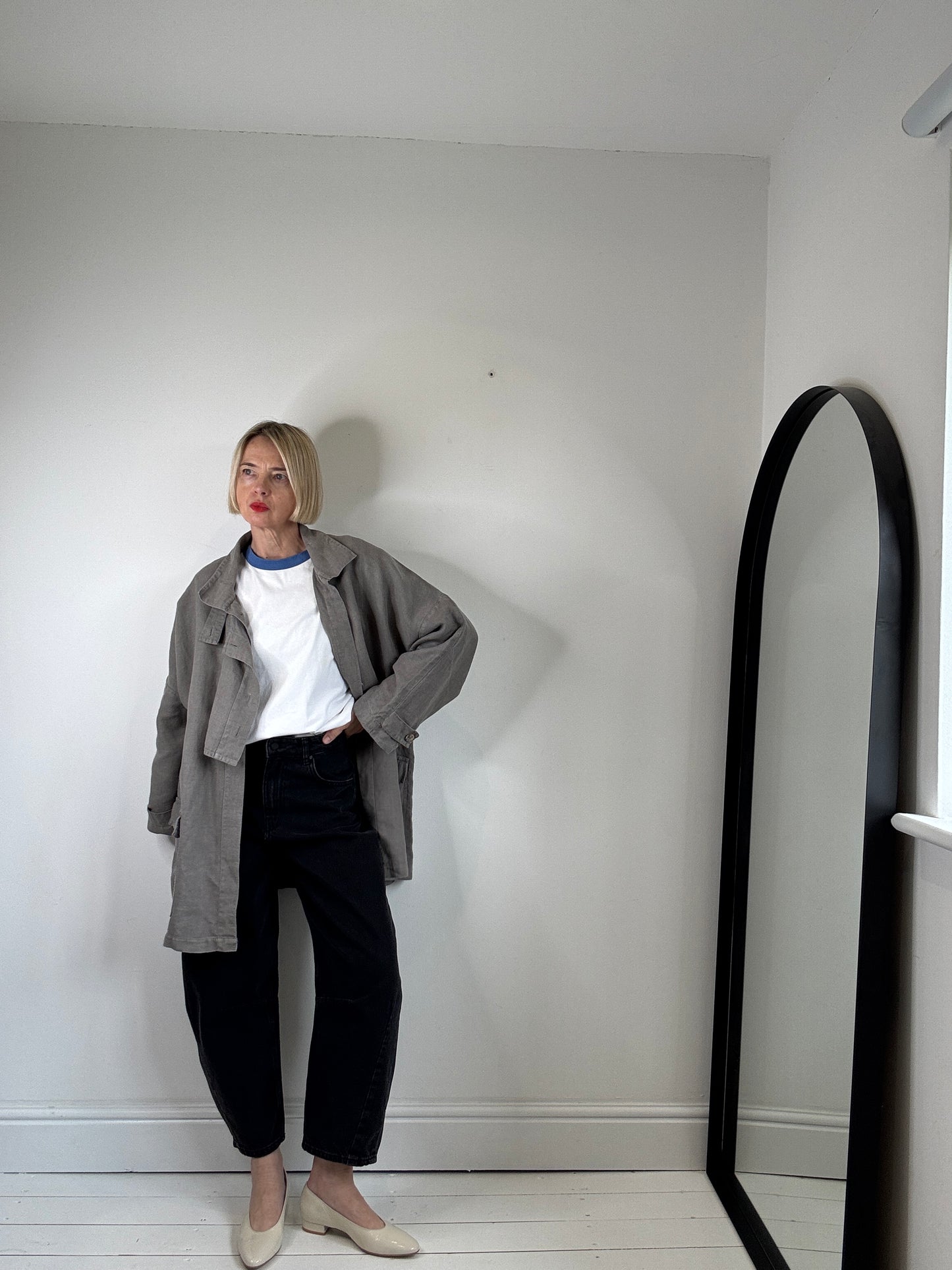 JOYCE RIDINGS linen jacket