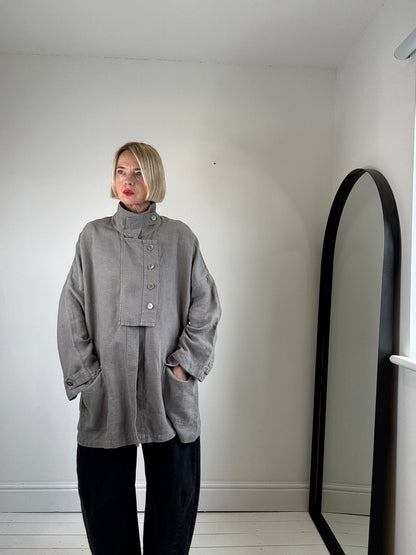 JOYCE RIDINGS linen jacket