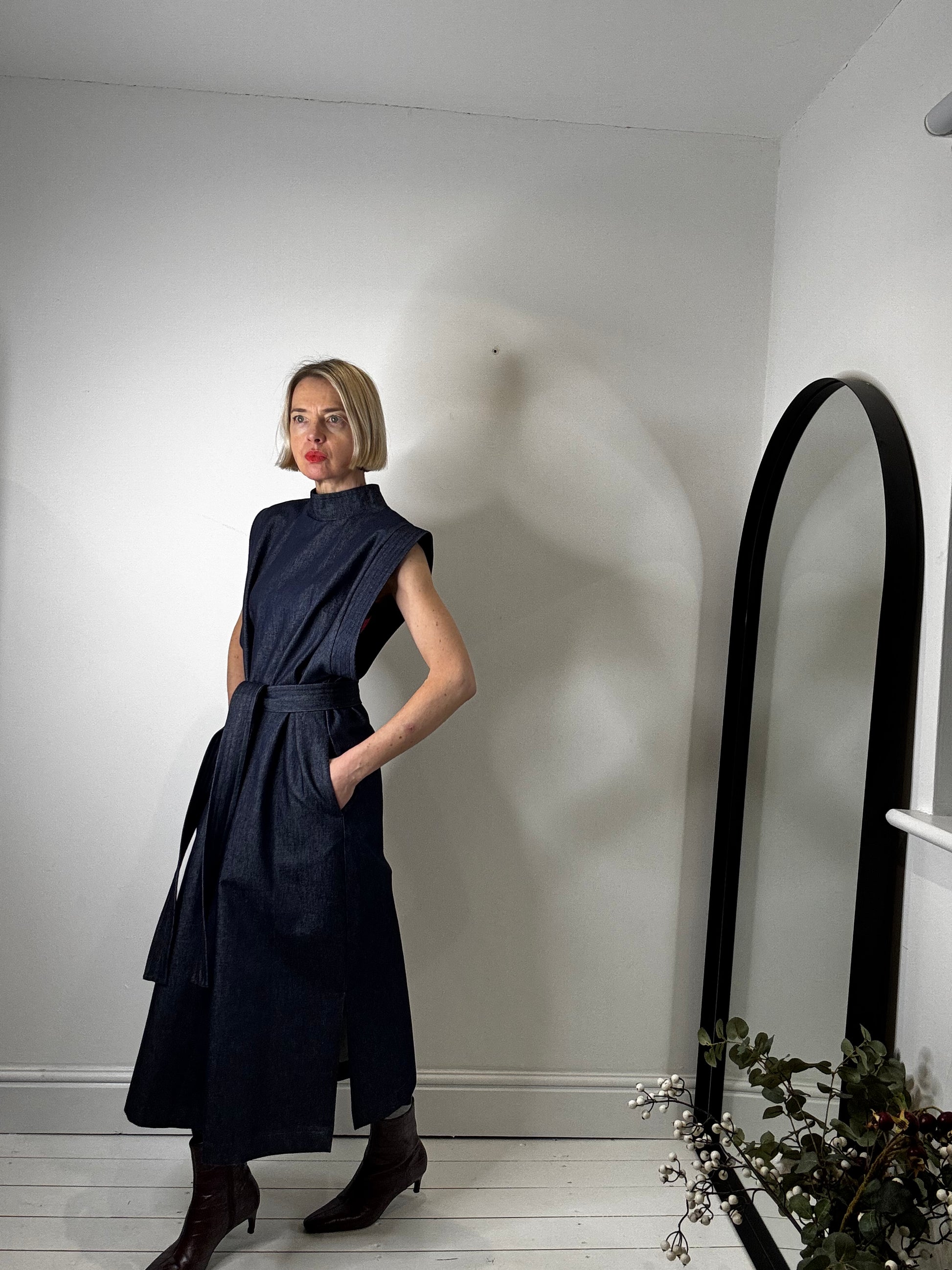 Julia Allert rigid indigo denim dress designer unique belted size xl women's preloved