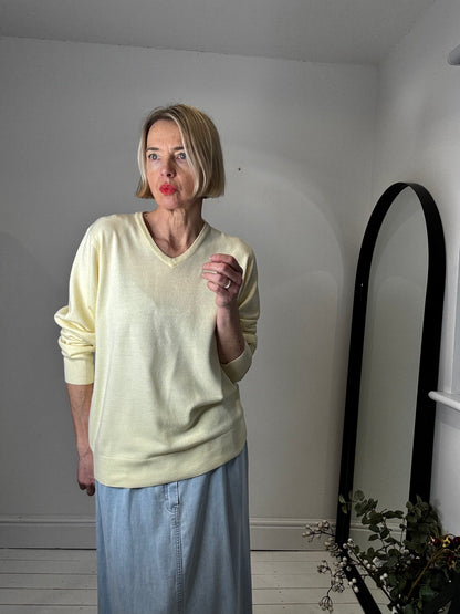 Soft v neck jumper