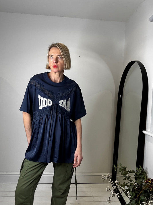 uooyaa branded sports tee mixed media lace trim navy women's Cinese luxury brands streetstyle women's new with tags preloved