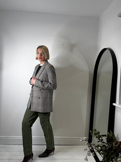 UNIQUE khaki trousers
