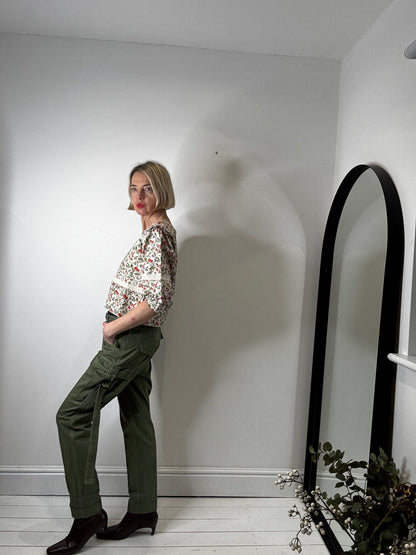 UNIQUE khaki trousers