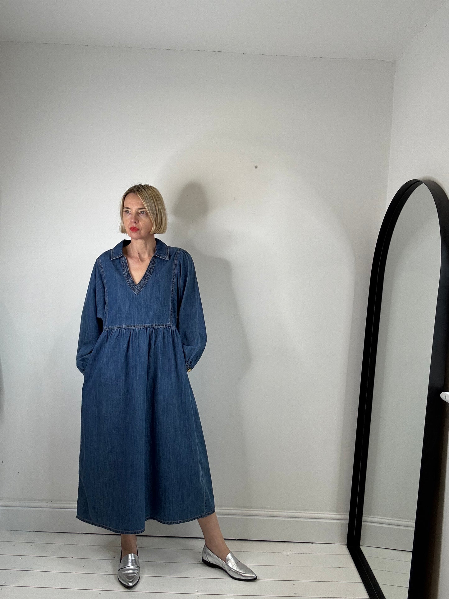Denim collar dress