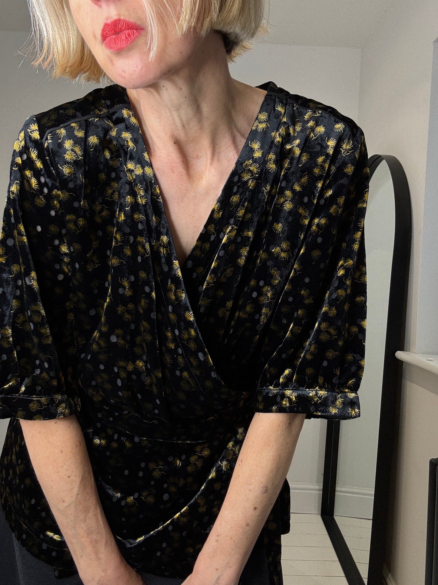 Velvet printed wrap top