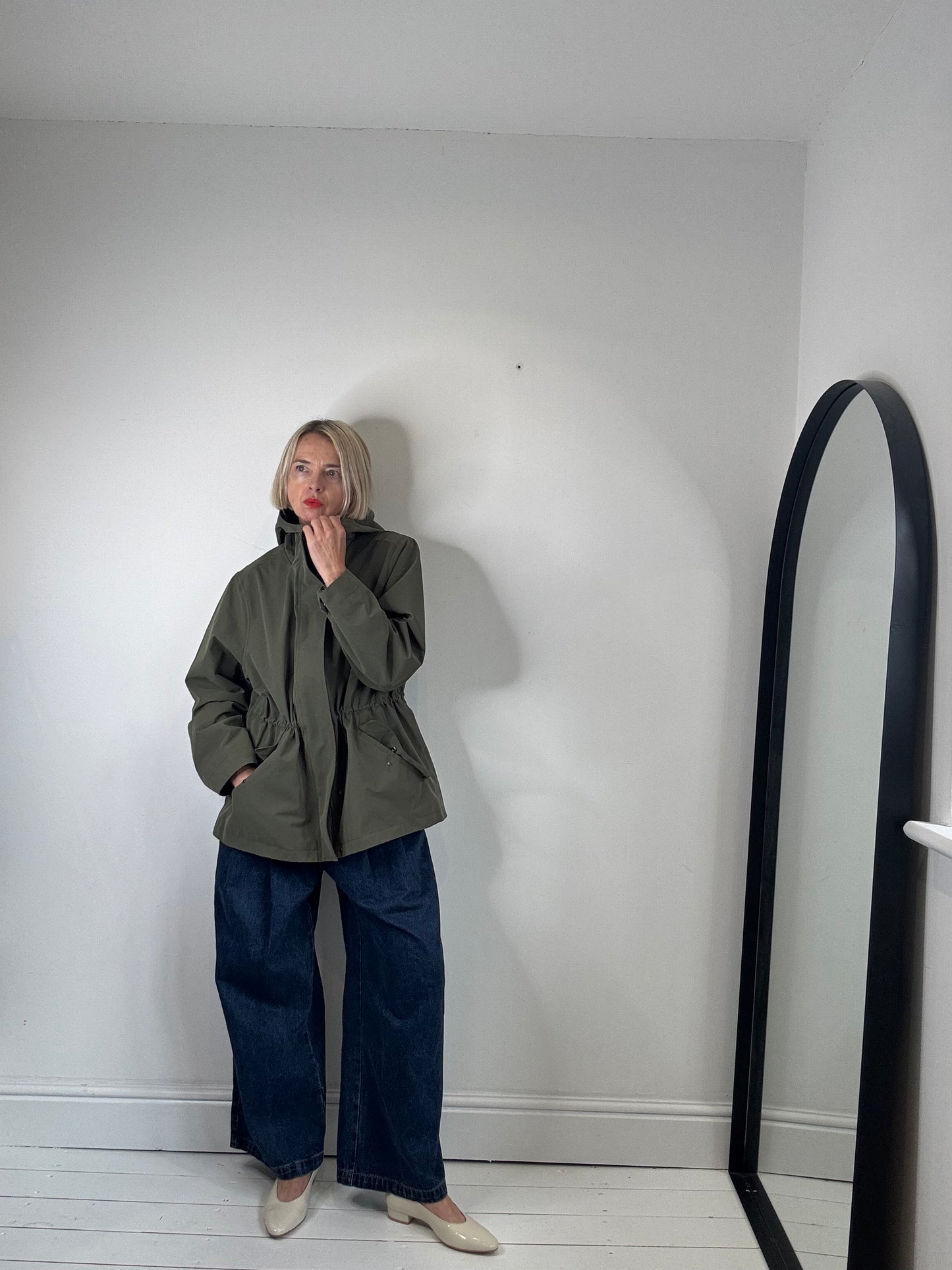 Waterproof cinched jacket
