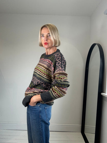 NIBBLED KNIT: Patterned vintage crew