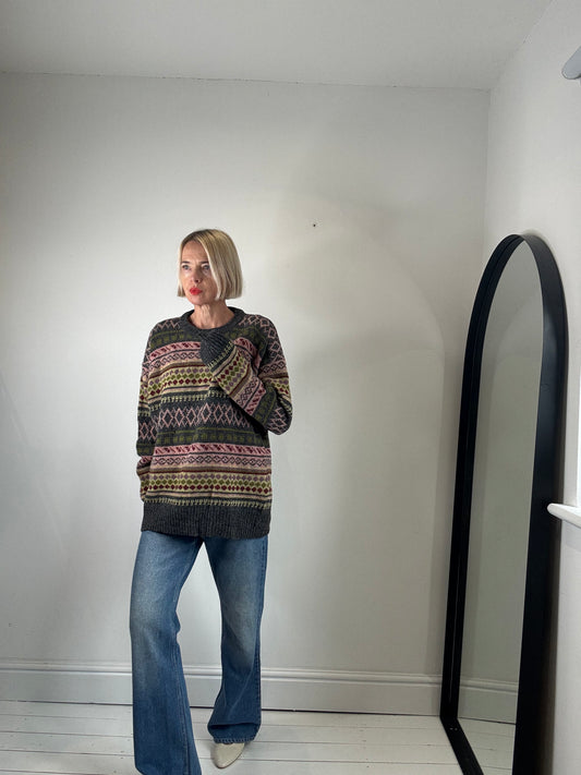 NIBBLED KNIT: Patterned vintage crew
