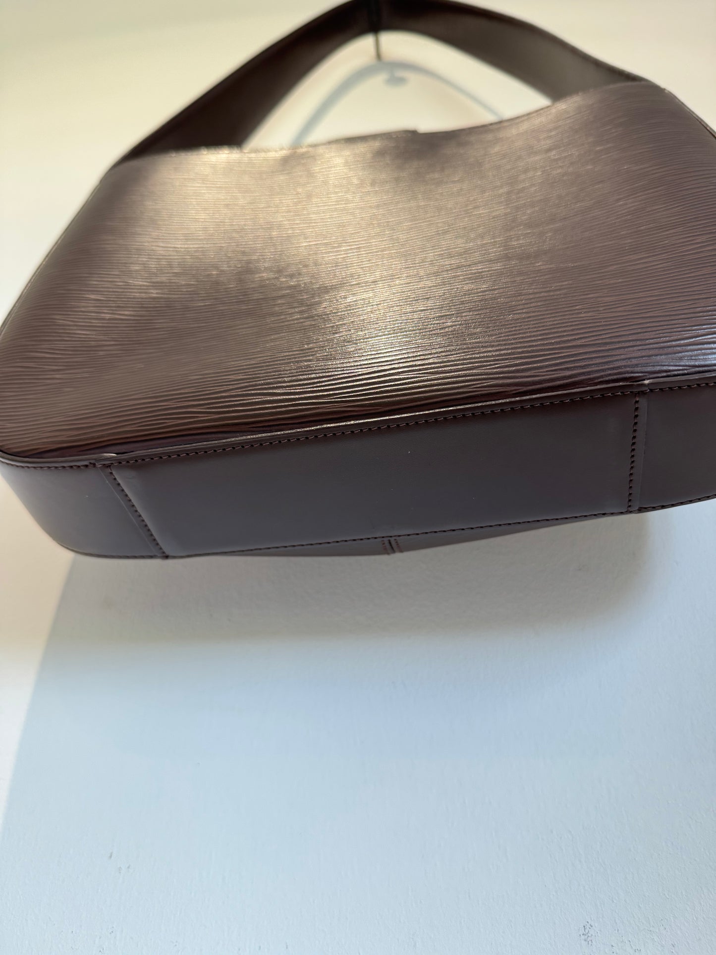 LOUIS VUITTON Moka Epi Reverie