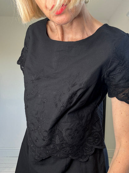 Double layer scalloped dress