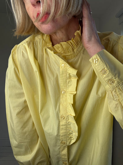 Pie crust blouse