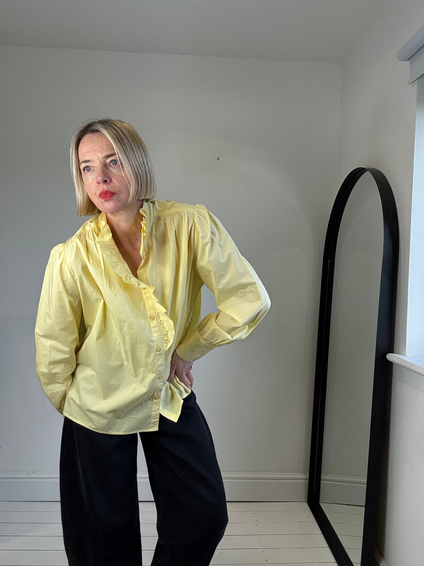 Pie crust blouse