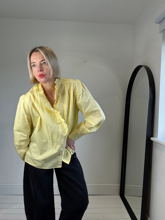 Pie crust blouse