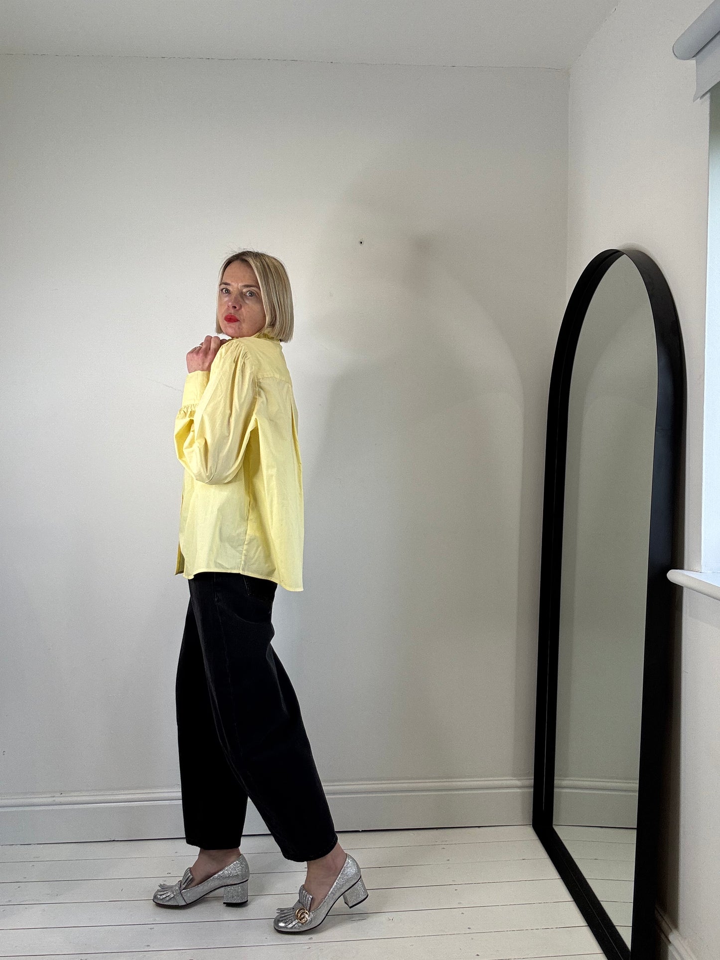Pie crust blouse