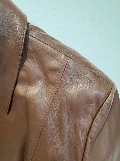 Buttoned leather jacket