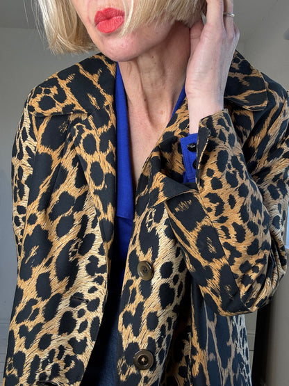 VINTAGE leopard print mac