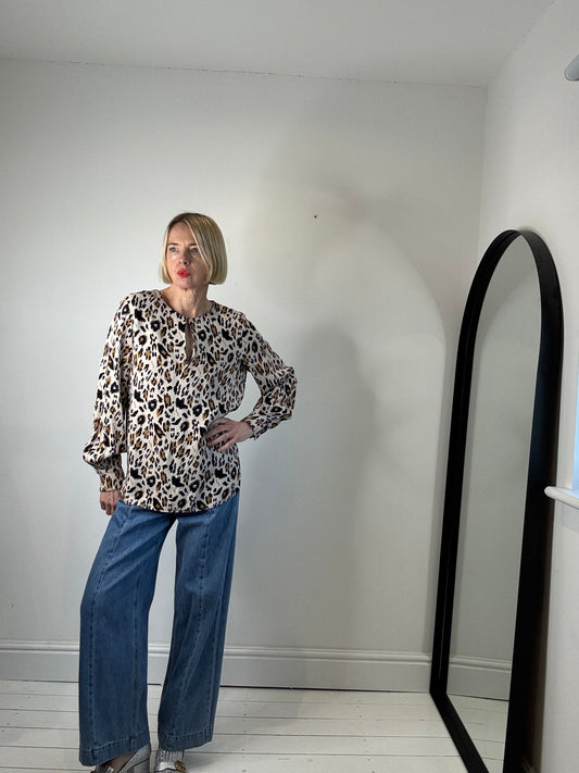 Leopard print crepe blouse