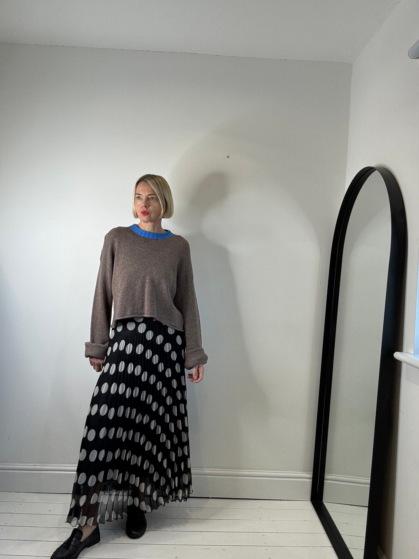Polka dot pleated skirt