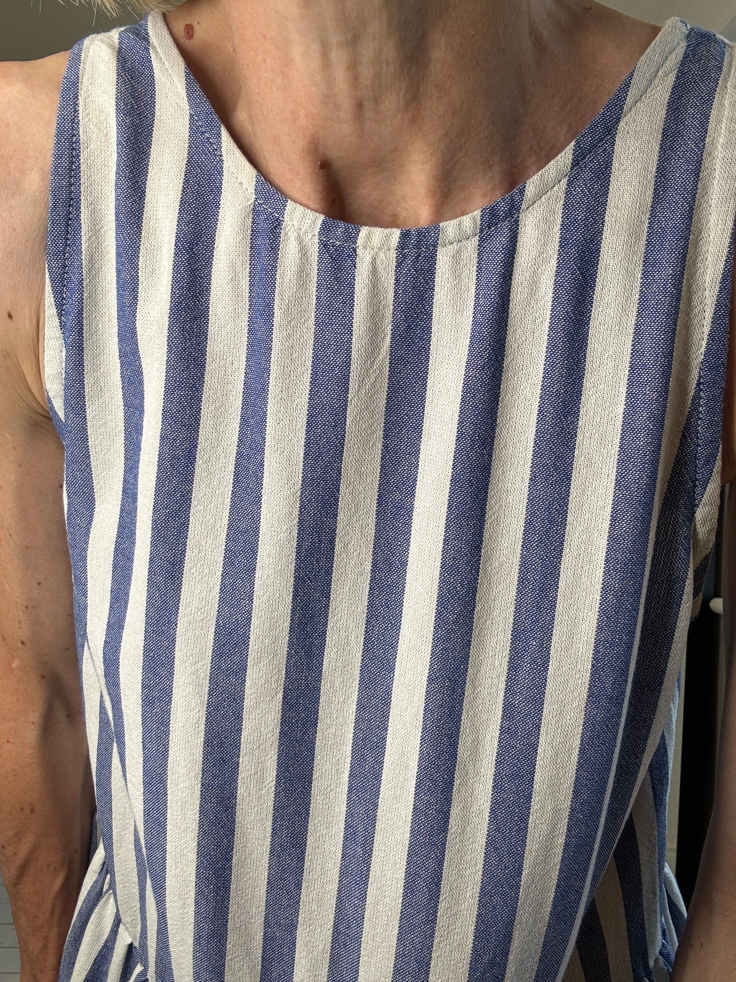 Vertical stripe tie back dress