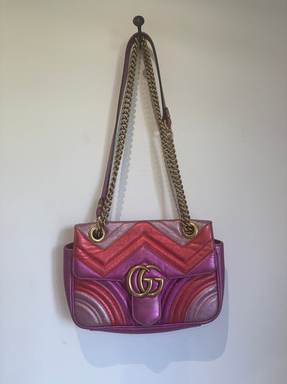 gucci marmont metallic chain cross body shoulder bag designer preloved luxury the curatory pink bag metallic going out accessories partywear women's luxury