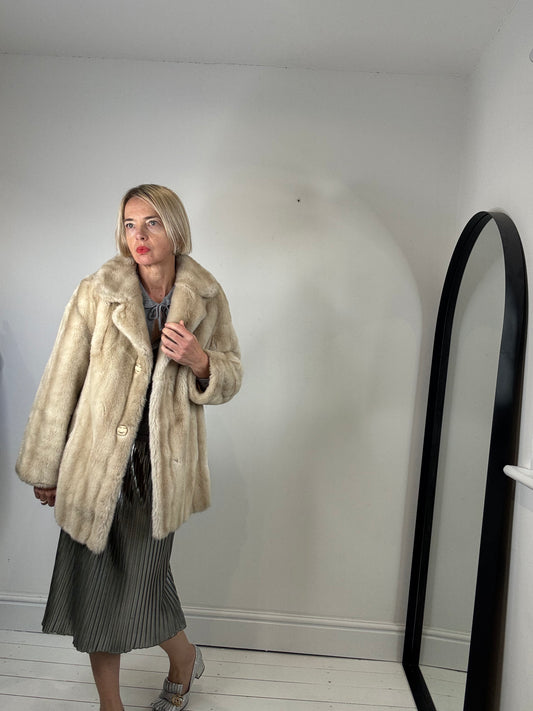 VINTAGE Tissavel faux fur