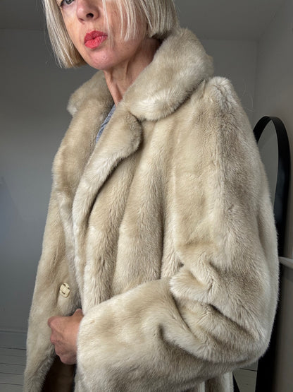 VINTAGE Tissavel faux fur