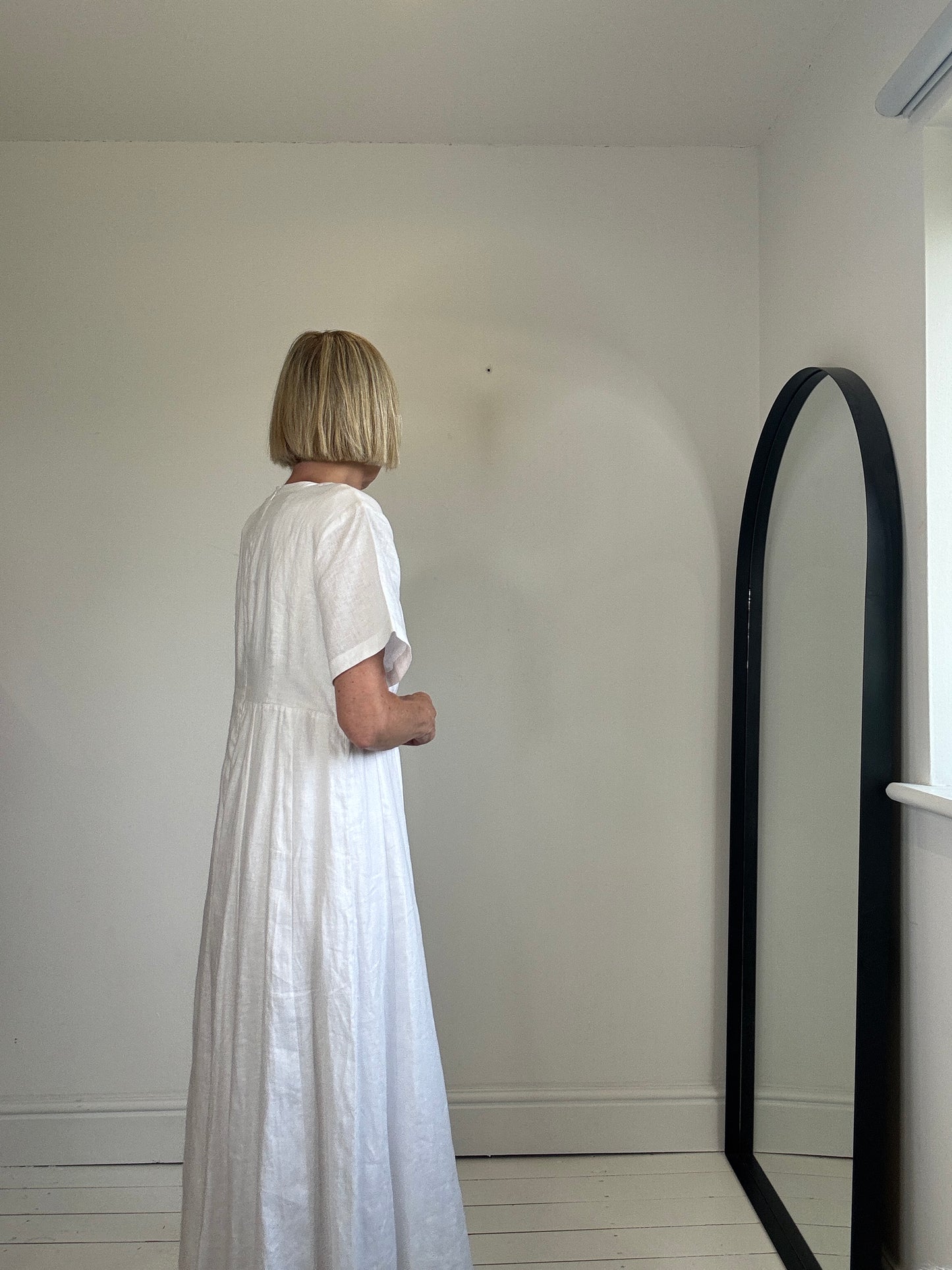 DISSH linen dress