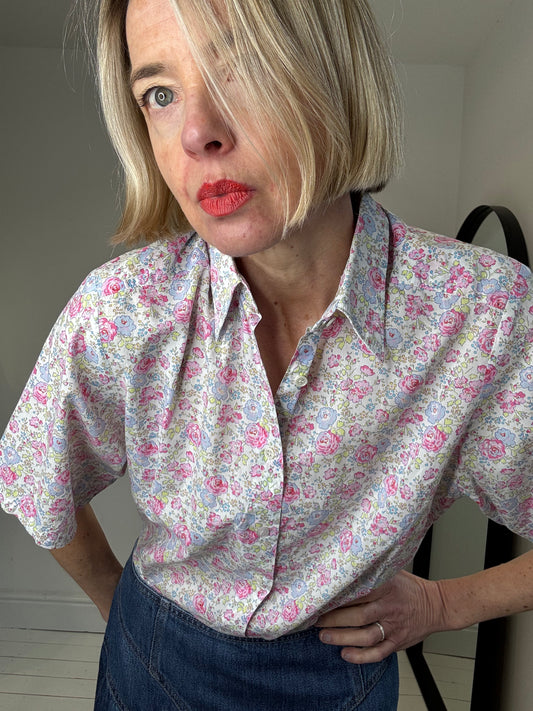 Short sleeve floral shirt