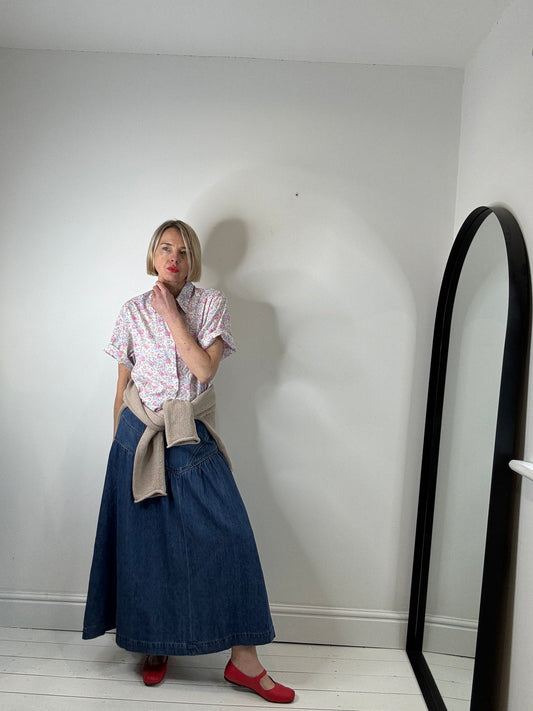 Short sleeve floral shirt