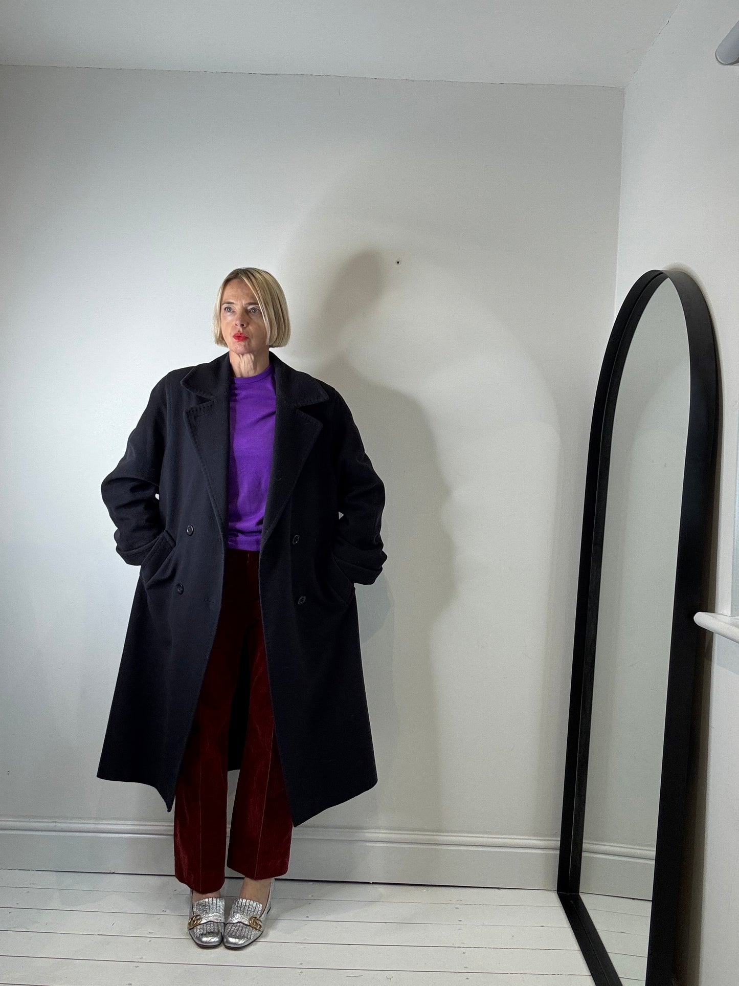 VINTAGE navy wool coat