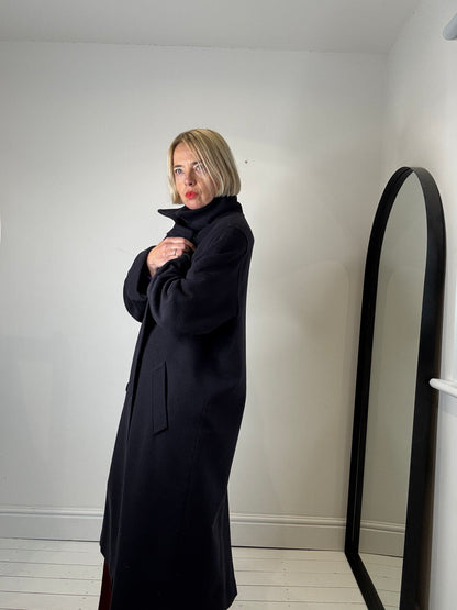 VINTAGE navy wool coat