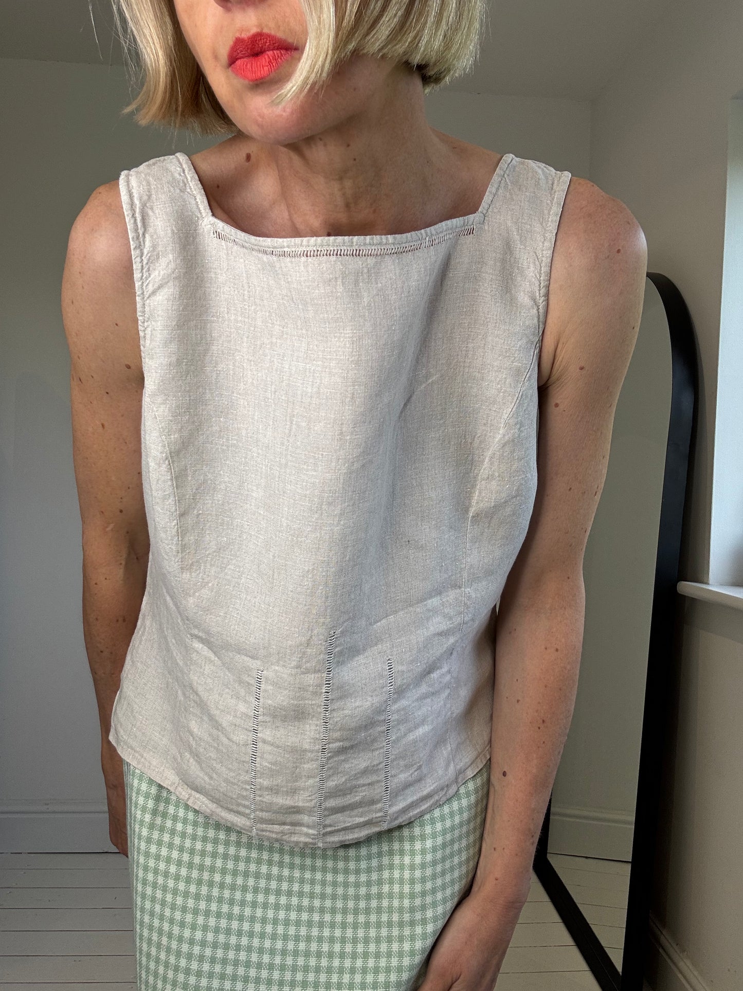 VINTAGE Platinum linen top