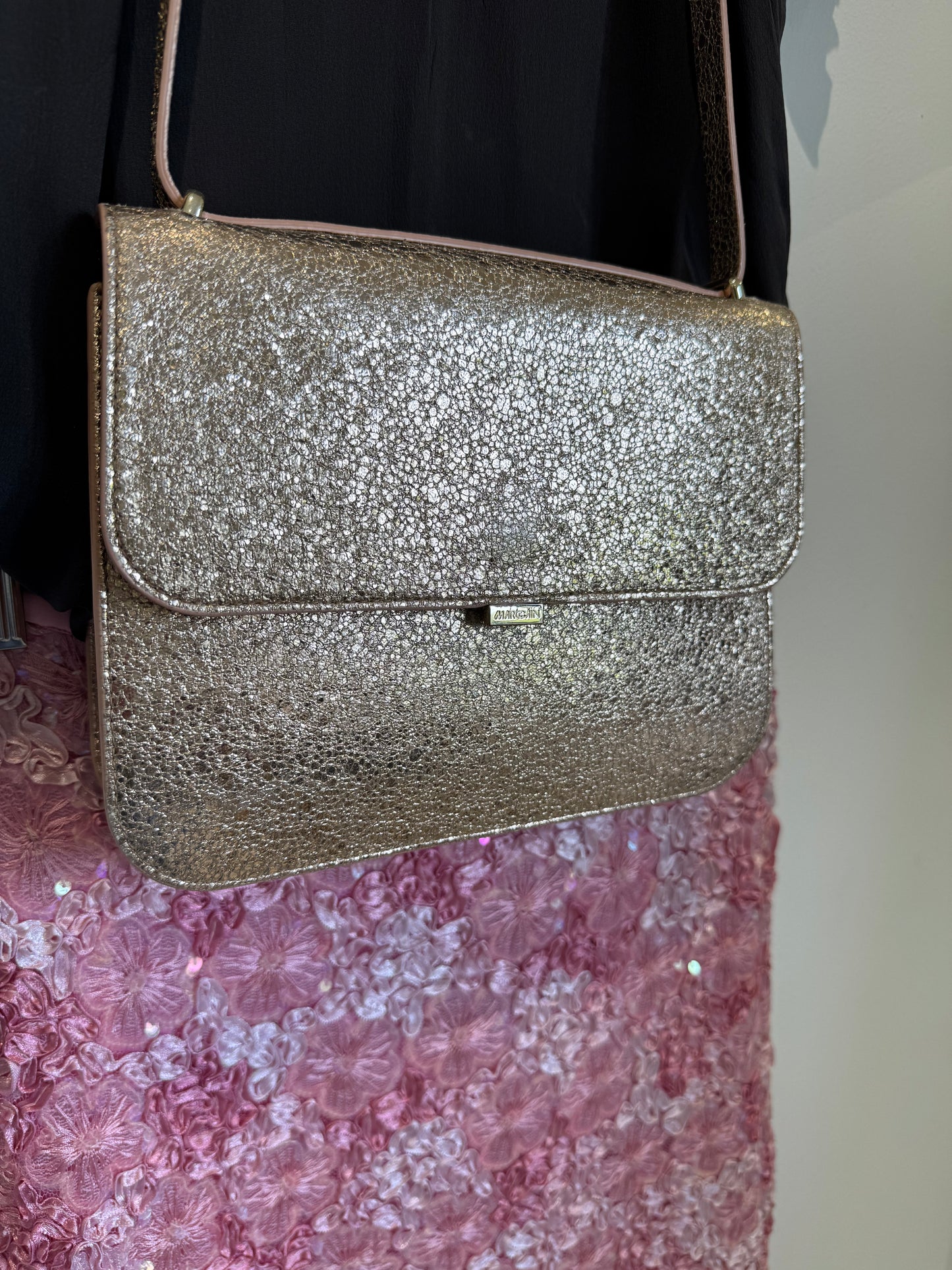 MARC CAIN champagne metallic bag