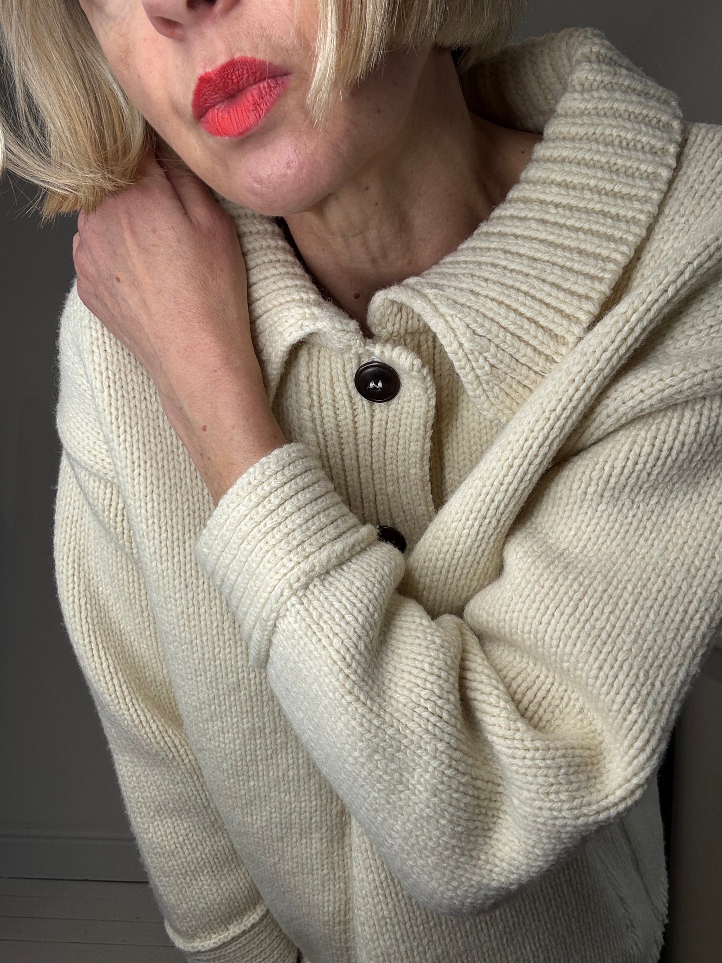 L’ENVERS 100% Spanish Merino wool cardigan