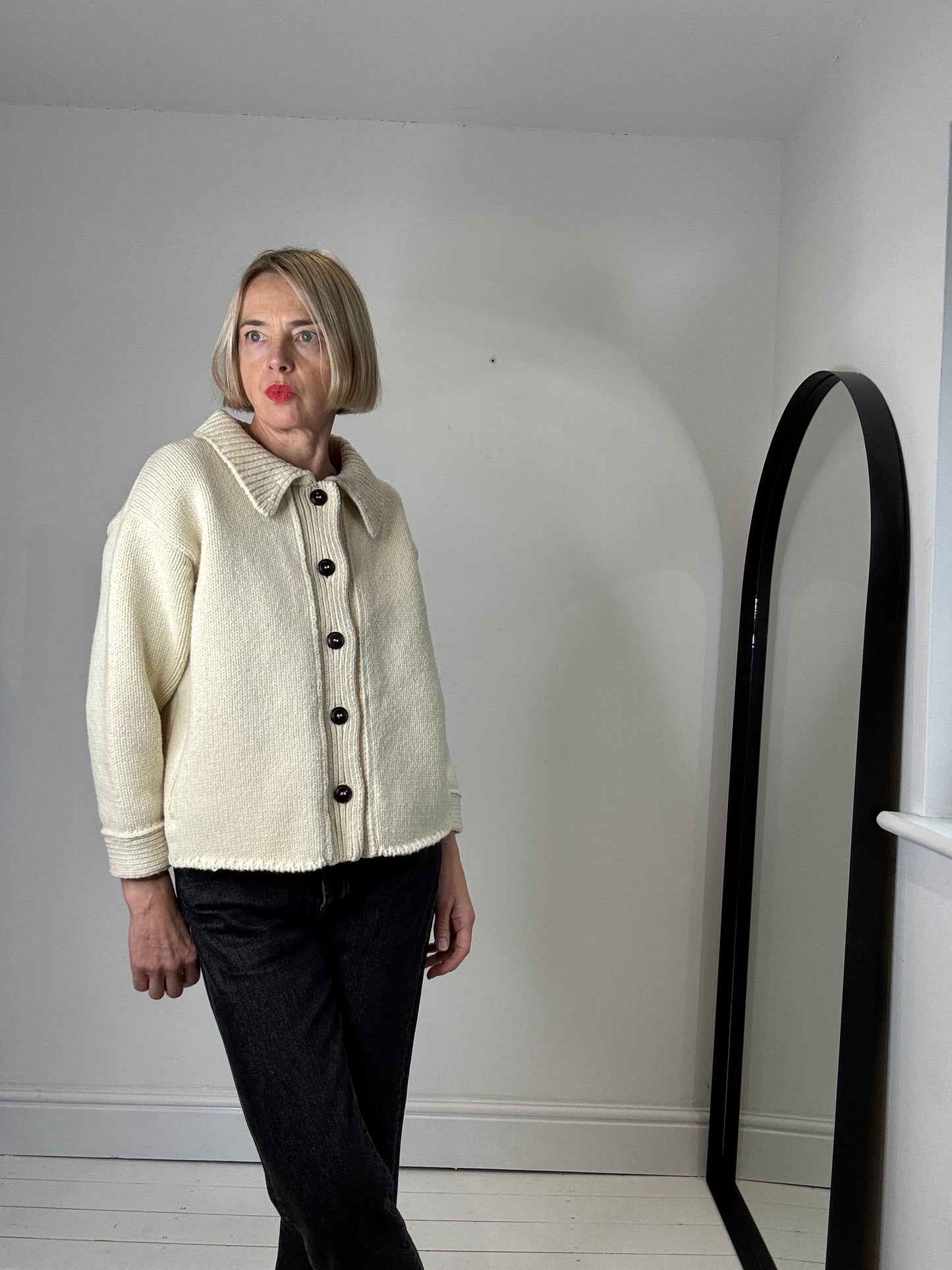 L’ENVERS 100% Spanish Merino wool cardigan