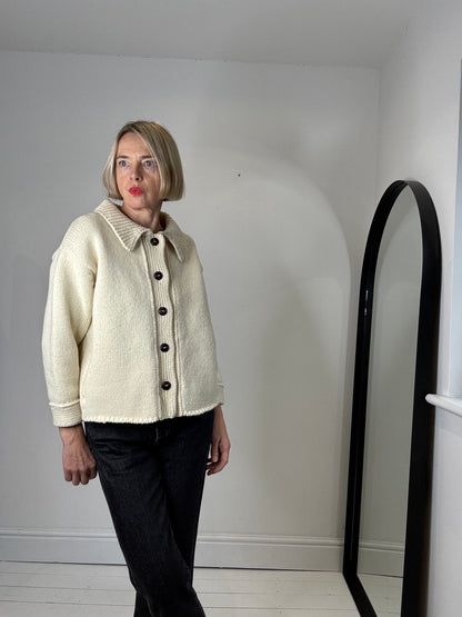 L’ENVERS 100% Spanish Merino wool cardigan