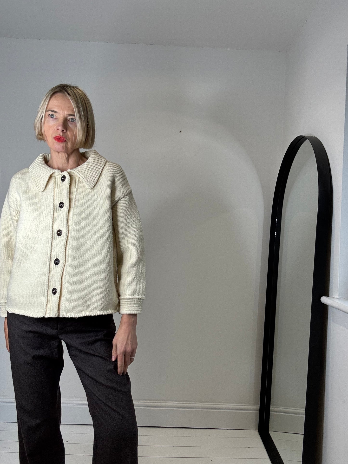 L’ENVERS 100% Spanish Merino wool cardigan